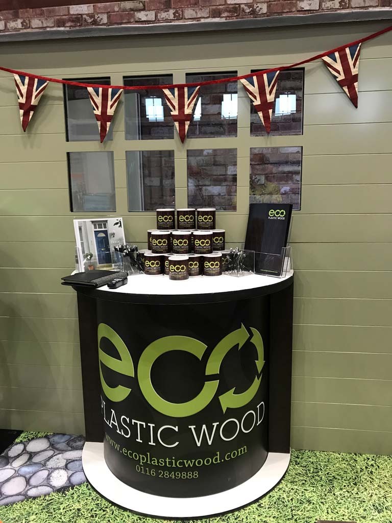 Eco Plastic Wood Stand Housing 2017 3