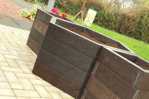 eco recycled plastic wood planters in hexagon shape